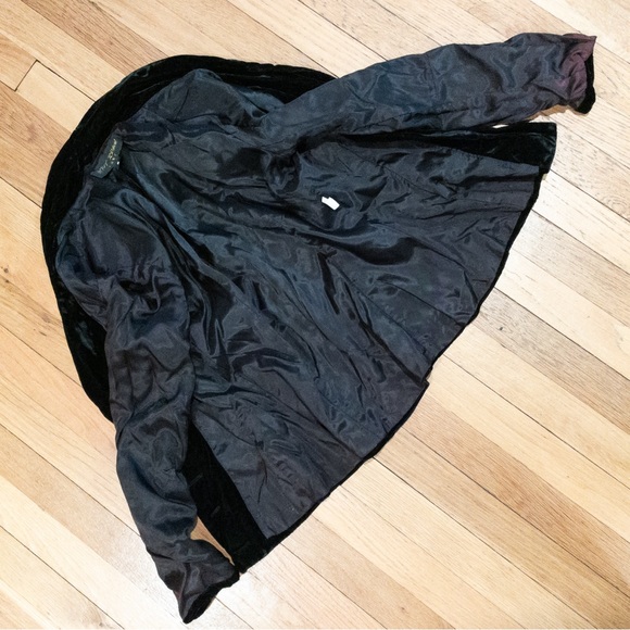 💋 Betsey Johnson Luxe Black Crushed Velvet Blazer Vintage 90’s 🖤 - Picture 6 of 10